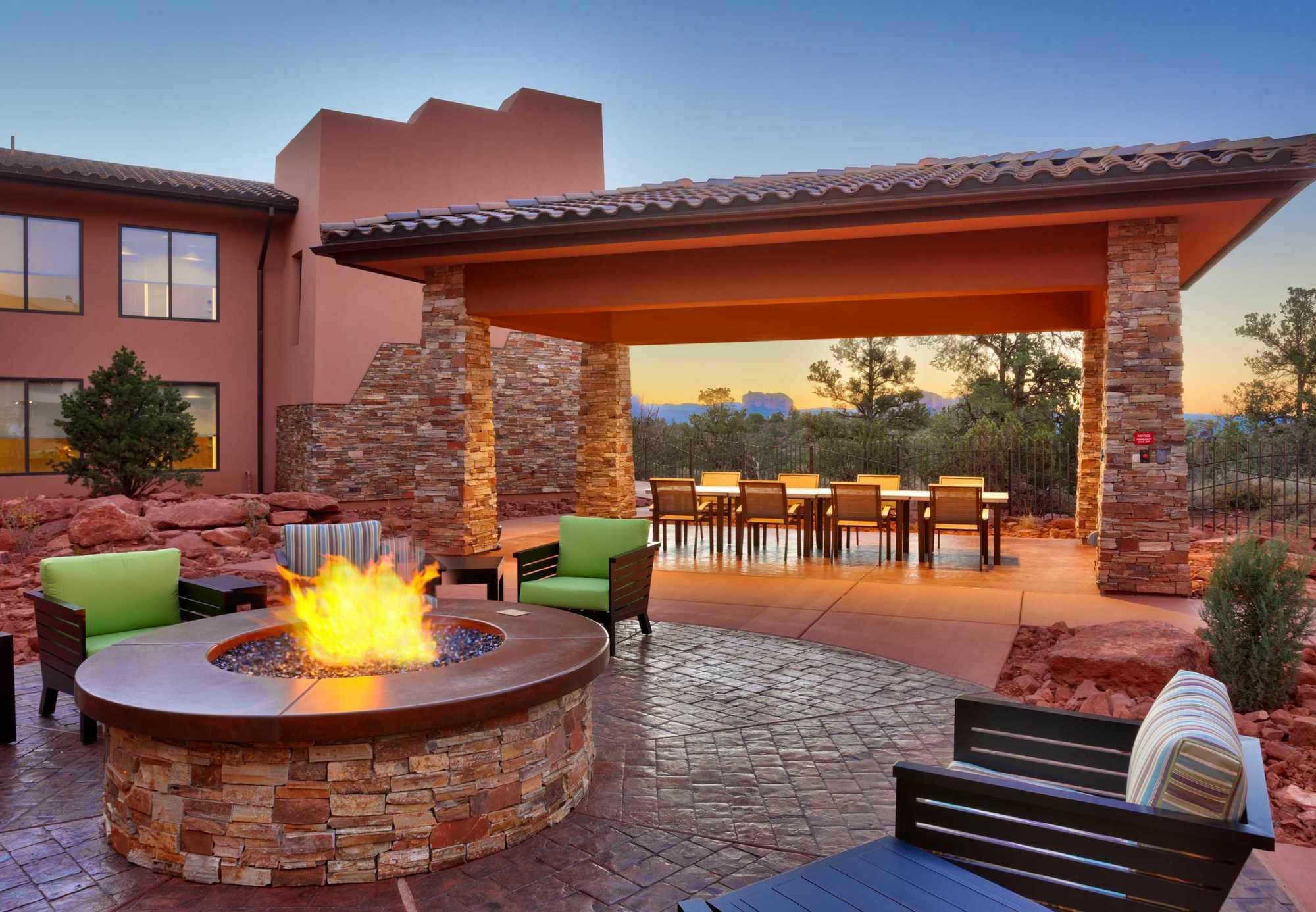 Courtyard By Marriott Sedona Hotel Exterior foto